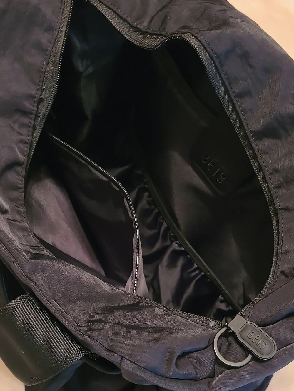 The Sport (Travel) Tote in Black - Picture 15 of 17